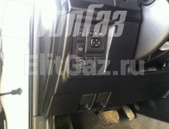 ГБО на Toyota Land Cruiser Prado 150 - Кнопка переключения газ/бензин