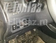 ГБО на Toyota Corolla - Кнопка переключения газ/бензин