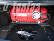 ГБО на Toyota Avensis - Цилиндрический баллон объемом 100 литров