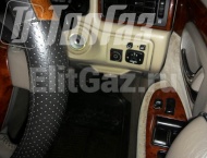ГБО на Toyota Crown - Кнопка переключения газ/бензин