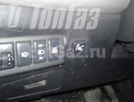 ГБО на Nissan X-Trail - Кнопка переключения газ/бензин