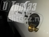 ГБО на Toyota RAV 4 - Заправочное устройство с переходником