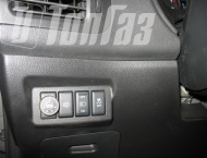 ГБО на Nissan X-Trail - Кнопка переключения и индикации режимов работы