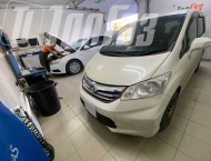 ��� �� Honda Freed - 