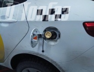 ГБО на Kia Rio - Заправочное устройство с переходником