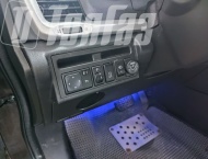 ��� �� Dongfeng AX7 - 